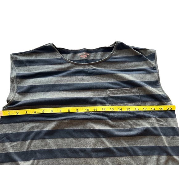 🌸4/$20🌸 Joe Fresh Striped Pocket Muscle T-Shirt - Picture 4 of 6